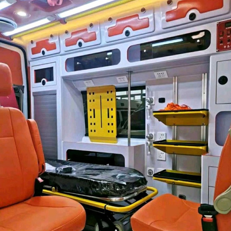 湖州长途救护车护送病人租赁价格
